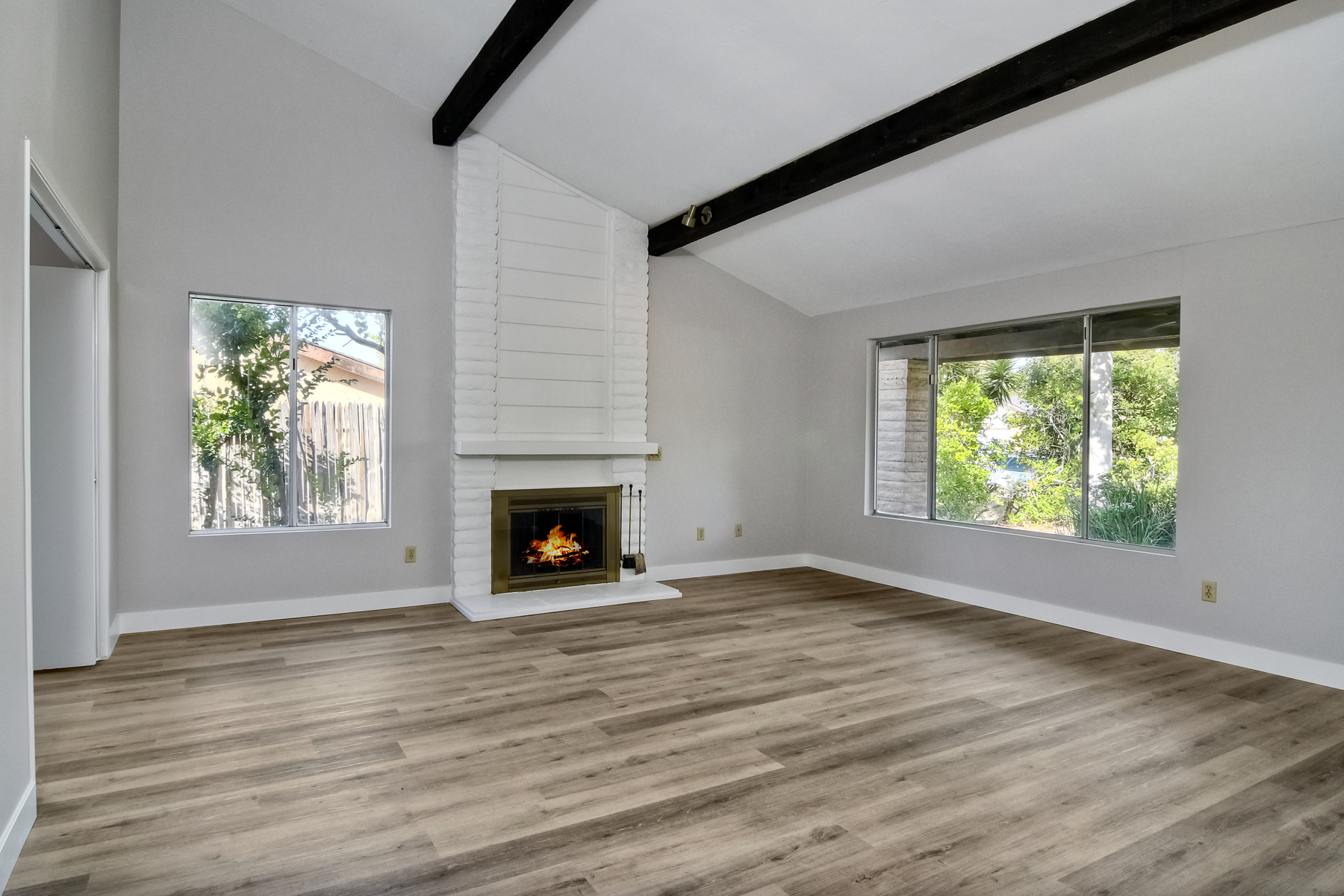 1965 Calle Sinaloa Vista CA 92084