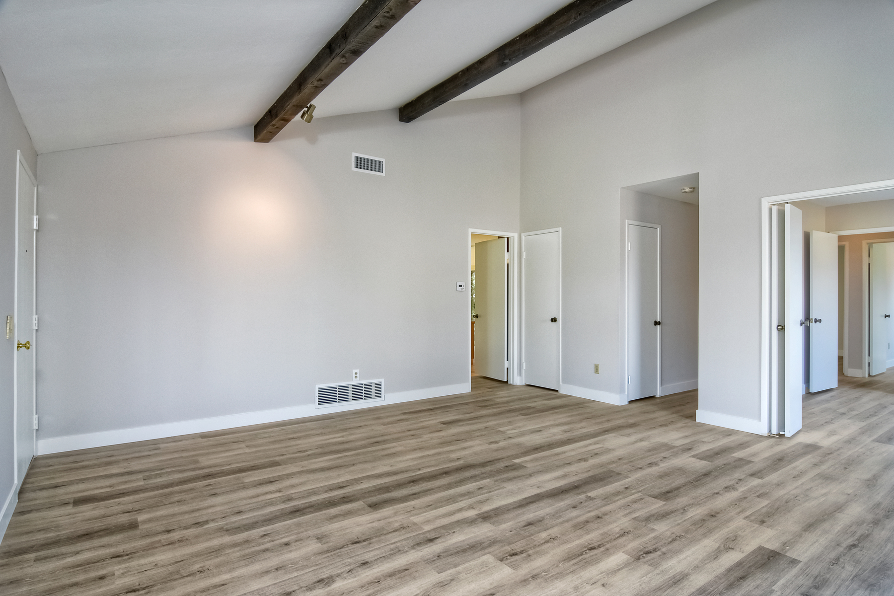 1965 Calle Sinaloa, Vista, CA 92084